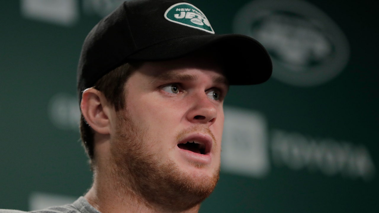 At 22, Jets' Darnold enters 2nd NFL season with room to grow